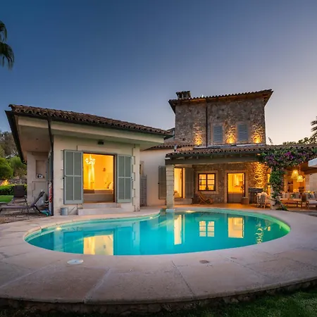 Villa In With Private Jacuzzi *