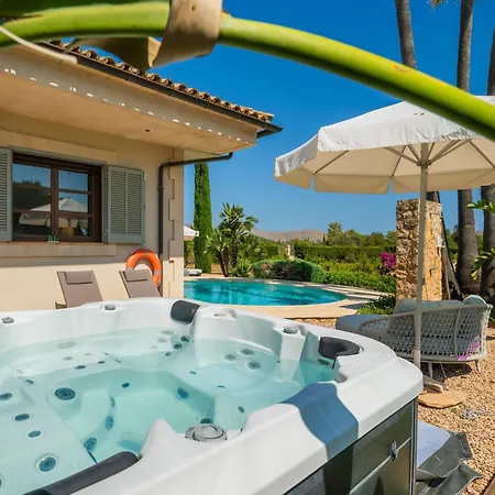 In With Private Jacuzzi *