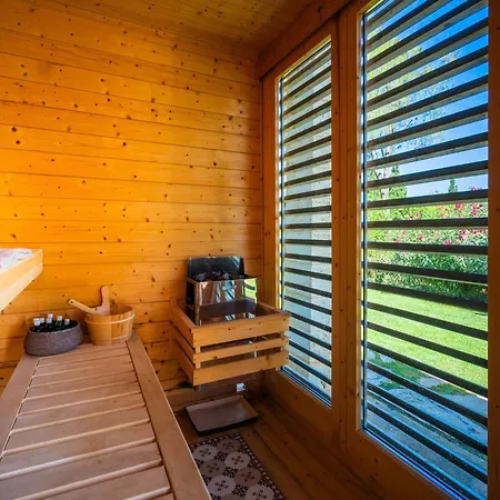 Villa In With Private Jacuzzi
