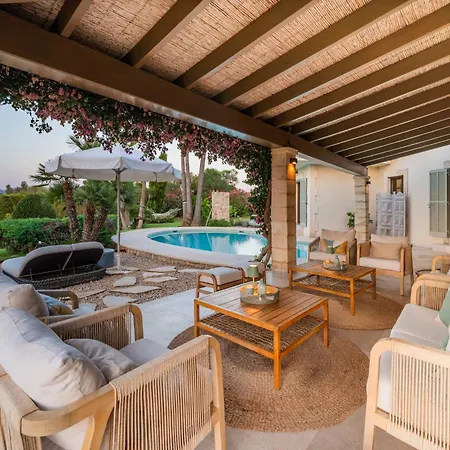 In With Private Jacuzzi *